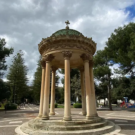 Panzió Mon