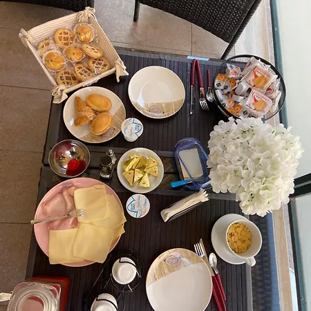 Mon Bed & Breakfast 3*